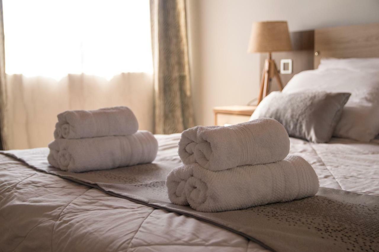 Aparthotel La Riviera à Fernando de la Mora Extérieur photo