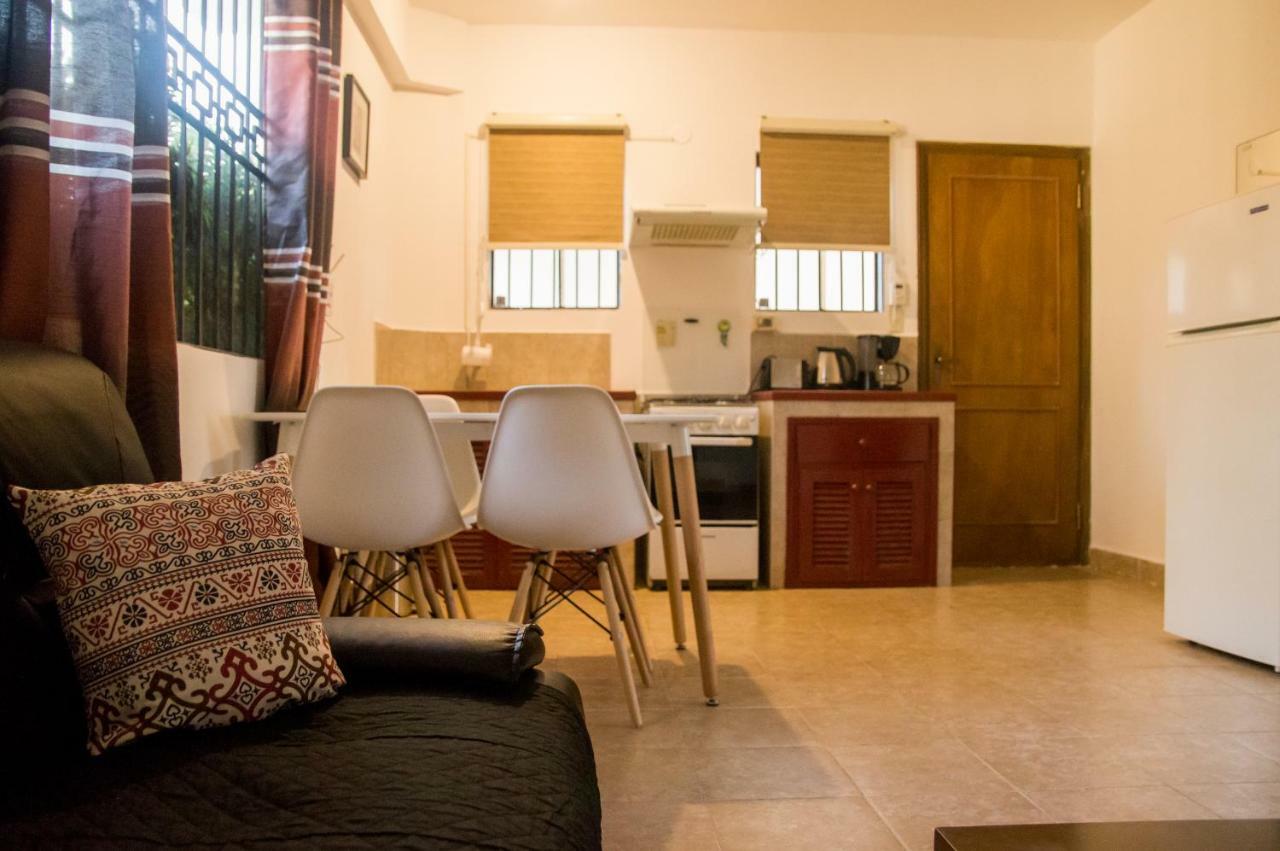 Aparthotel La Riviera à Fernando de la Mora Extérieur photo