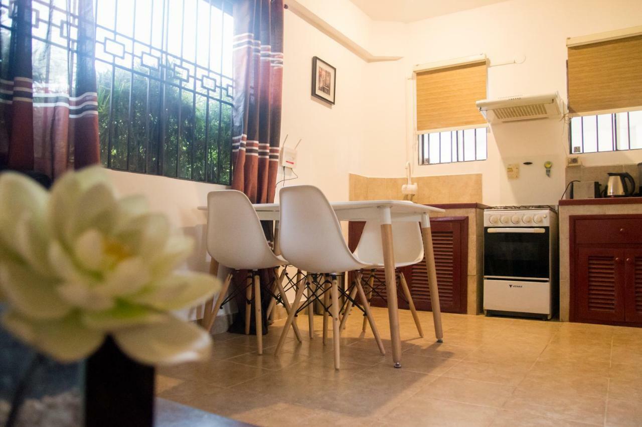 Aparthotel La Riviera à Fernando de la Mora Extérieur photo