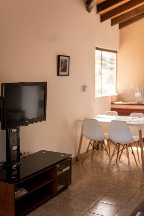 Aparthotel La Riviera à Fernando de la Mora Extérieur photo